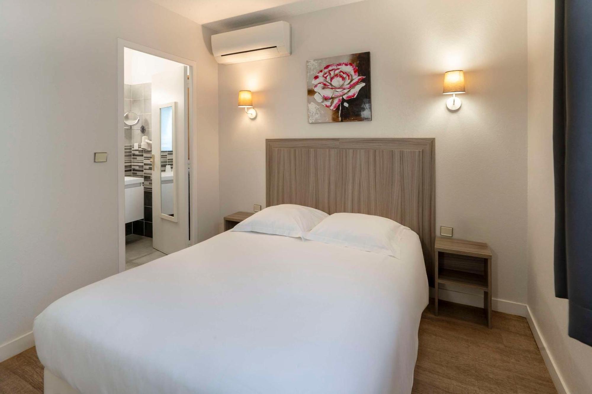Sure By Western Hotel 3*